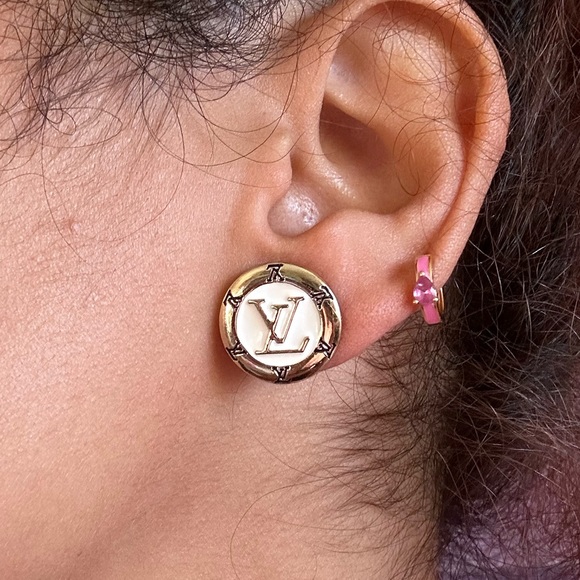 Louis Vuitton Gold White Button Metal Charm Stud Earrings - Picture 3 of 9